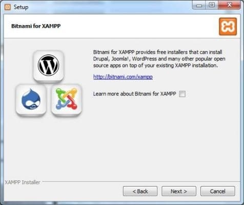 Dans ce tuto, nous allons configurer WordPress manuellement, donc décocher cette option.